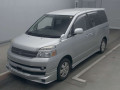 2007 Toyota Voxy