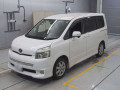 2008 Toyota Voxy
