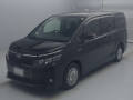 2015 Toyota Voxy