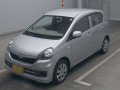 2016 Daihatsu Mira es