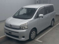 2011 Toyota Voxy