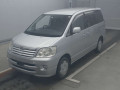 2002 Toyota Noah