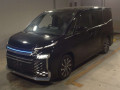 2022 Toyota Voxy