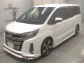 2017 Toyota Noah
