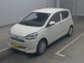 2017 Daihatsu Mira es
