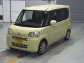 2011 Daihatsu Tanto