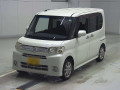 2013 Daihatsu Tanto