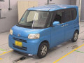 2010 Daihatsu Tanto