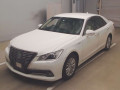 2013 Toyota Crown Hybrid