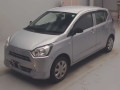 2020 Daihatsu Mira es