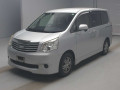 2012 Toyota Noah