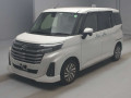 2022 Toyota Roomy
