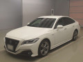 2019 Toyota Crown Hybrid