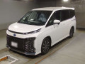 2023 Toyota Voxy
