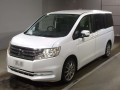 2013 Honda Step WGN
