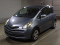 2005 Toyota Ractis