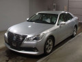 2014 Toyota Crown Hybrid