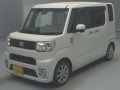2017 Daihatsu Wake