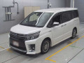 2017 Toyota Voxy