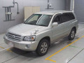 2004 Toyota Kluger L