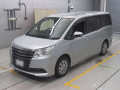 2017 Toyota Noah
