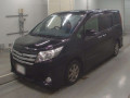 2014 Toyota Noah