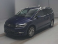 2016 Volkswagen Golf Touran