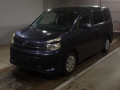 2010 Toyota Voxy