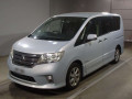2013 Nissan Serena