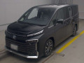 2025 Toyota Voxy