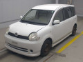 2004 Toyota Sienta