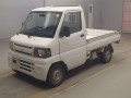 2011 Mitsubishi Minicab Truck