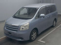 2007 Toyota Noah