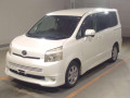2008 Toyota Voxy