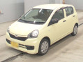 2013 Daihatsu Mira es