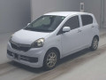 2016 Daihatsu Mira es