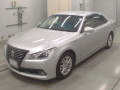 2015 Toyota Crown Hybrid
