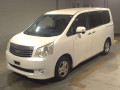 2012 Toyota Noah