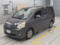 2013 Toyota Noah
