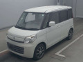 2013 Suzuki Spacia