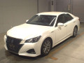 2017 Toyota Crown Hybrid