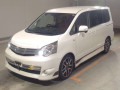 2010 Toyota Noah