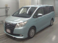2014 Toyota Noah