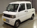 2002 Mitsubishi Minicab Van