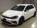 2017 Volkswagen Golf R