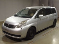 2004 Toyota Isis