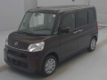 2016 Daihatsu Tanto