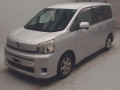 2012 Toyota Voxy