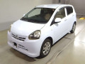 2012 Daihatsu Mira es