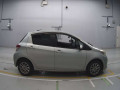 2011 Toyota Vitz